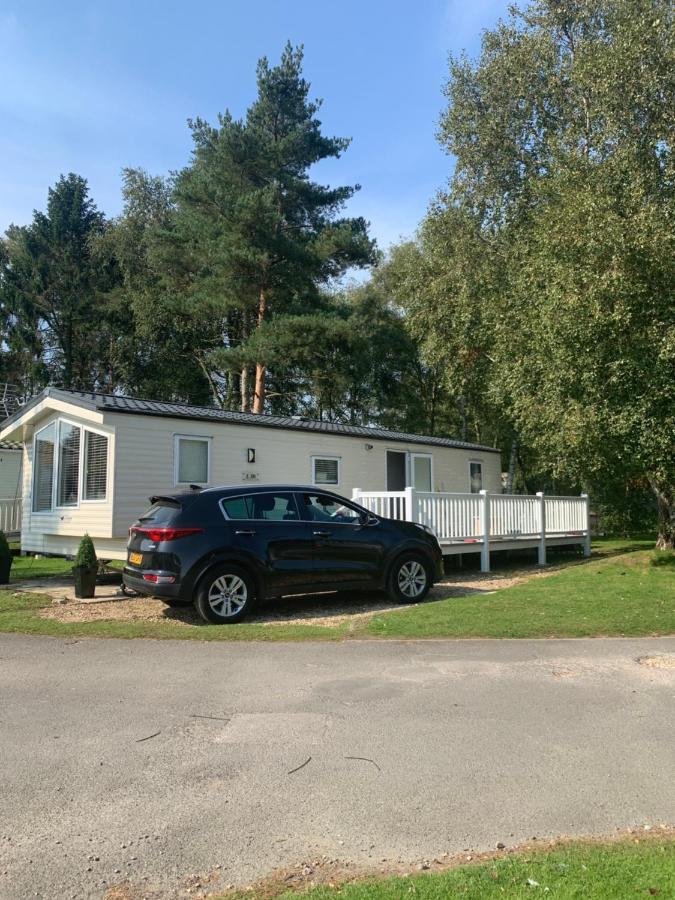 Holiday Home Breaks At Tattershall Lakes Coningsby Exterior photo